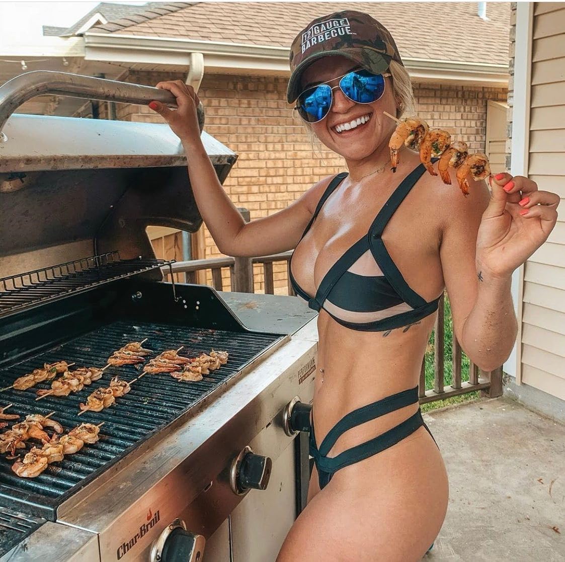 Kettle Freaks (Udderly Whoreable) Meat Seasoning Barbecue Dry Rub - Authentic 12 Gauge Barbecue Spices for Pork Ribs, Chicken - Bold and Spicy Flavor - Perfect for Grilling and Smoking - 16oz